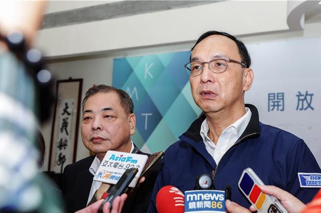 国民党主席朱立伦（右）。（资料照片）