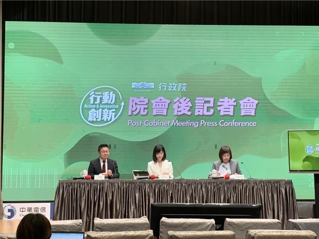 行政院召開院會後記者會。（張薷攝）
