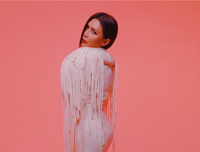 艾怡良即將推出新專輯。（環球音樂提供）