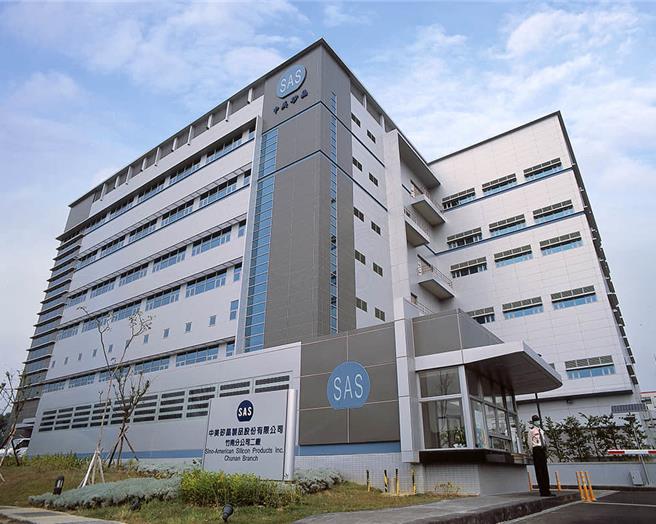 中美晶12日传出与员工协调放特休假，公司坦言近期太阳能市场市况不佳。（图／摘自中美晶官网）