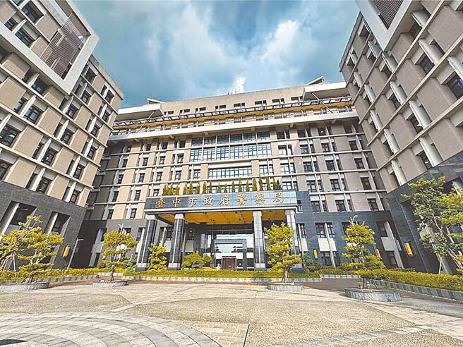 台中市9月間爆發員警疑利用職務將逕行舉發的「白單換紅單」案，檢方擴大偵辦，曾任西屯派出所長的現任太平警分局偵查隊長金桂明遭聲押獲准。（本報資料照片／馮惠宜台中傳真）