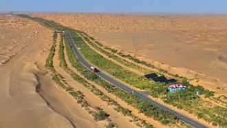 包圍死亡之海塔克拉瑪干 治理中國最大沙漠的綠色奇跡