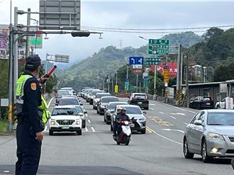 大湖草莓溫泉季週末登場   車流與人潮恐爆量警啟動疏導勤務