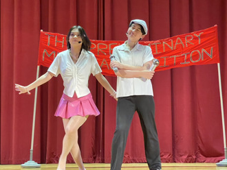 暨大外文系《谱写青春》展现创作潜能 全英语舞台剧秀成果 