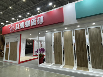 莺歌原创第一品牌红蚂蚁磁砖 国际建材展领衔大气锋芒