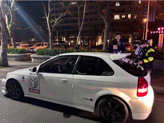 盤查改裝車一箭雙鵰 毒鴛鴦攜「喪屍煙彈」遭逮