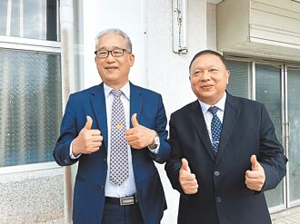 台東高商66周年 校友捐3000萬