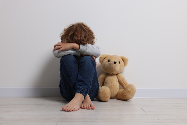 台南某私幼才因不当管教挨罚，再传3幼童遭教保员「巴头」。（示意图：shutterstock／达志）