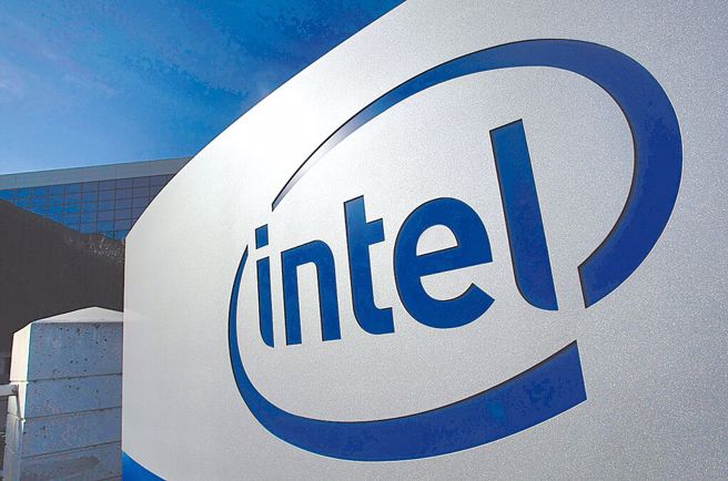 英特尔暗示不排除制造与设计业务分家的可能性。图／美联社