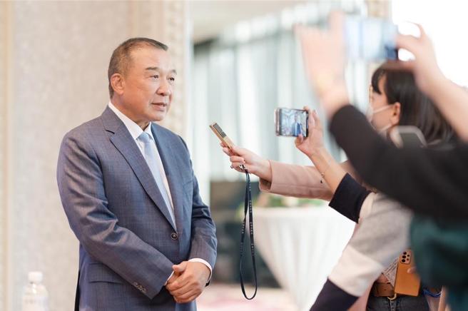 台中市不動產開發公會理事長林正雄呼籲政府，新青安政策不僅要持續下去，而且要加碼補貼，繼續照顧年輕人。圖／業者提供