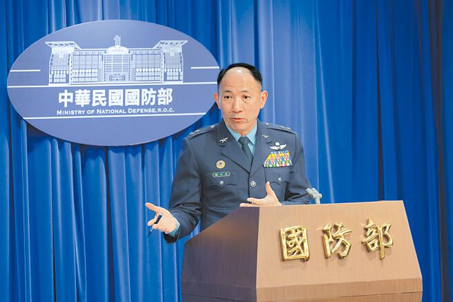 国防部情次室次长谢日升中将日前强调，根据区域其他国家情报，共军出动兵力数字虽惊人，但尚未出现所谓的军演状态。（本报资料照片）