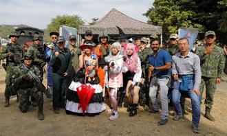 高雄駁二特區動漫祭 國軍武器裝備亮相