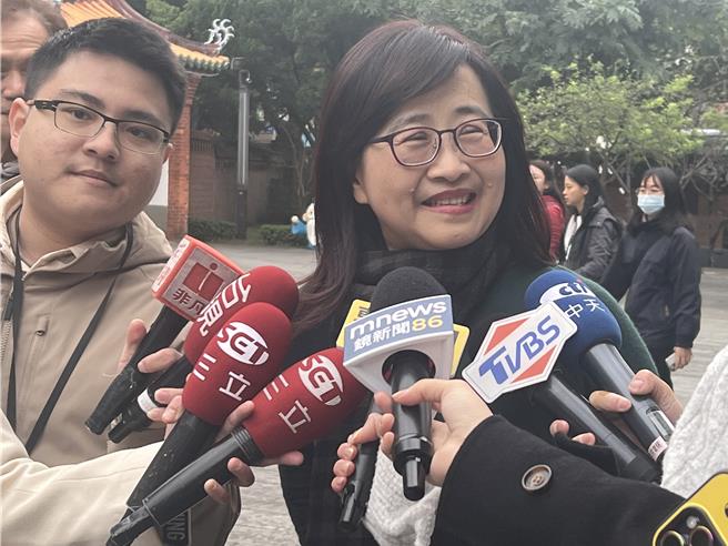 台北副市长林奕华14日出席活动被问及双城论坛表示，这个部分很明确，我们就是一个市政的平台，来展现台湾应该要有的民主韧性。（张珈瑄摄）