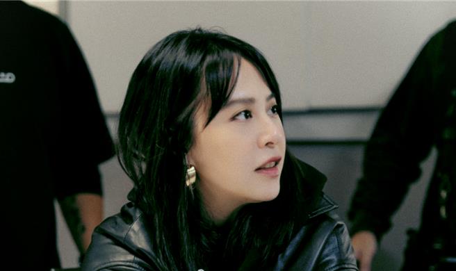 黄小柔首次担任戏剧监制、编剧，对任何事都相当谨慎。（经纪人提供）