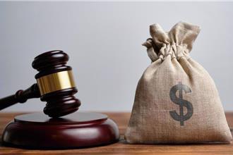 豪宅亂塗鴉又狂貼1682張傳單 惹怒管委會挨告賠慘了