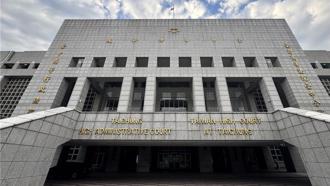 無照還闖紅燈害騎士成植物人 肇事駕駛二審判決曝光