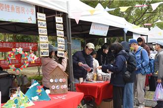 苗栗「環教好時光」熱鬧登場 鍾東錦頒獎表揚績優單位