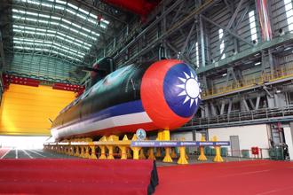 藍委建議潛艦「向川普政府軍購」  網驚：造不下去？