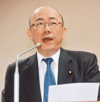 赴陸祭祖遭游盈隆轟「現在演哪齣？」 郭正亮回應曝光