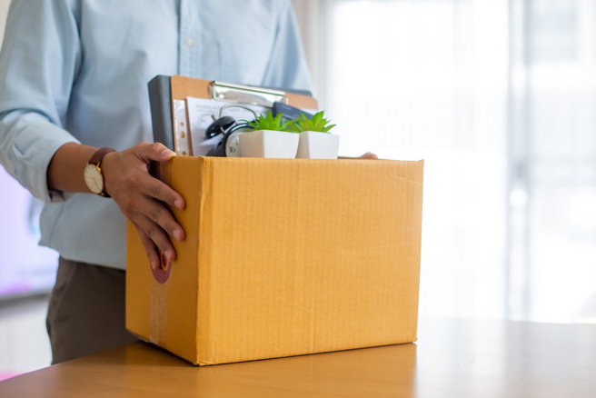 求职愈来愈竞争，不少上班族愿意花钱谘询专家如何提升竞争力，让职涯谘询师成为热门职业。（示意图：Shutterstock／达志）