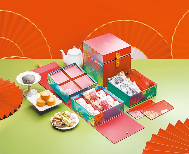 汉来美食集团推出多款年节限定团圆年菜与礼盒抢市，图为实用又美观的「华艷礼盒」。（汉来美食提供）