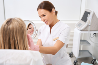 打造美麗蛻變全方位體驗！女性選擇醫美診所10大安心要點