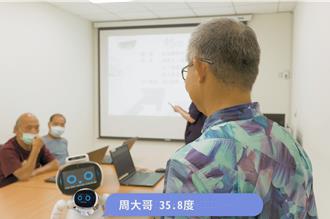 智慧医疗新突破！「凯比」机器人上工 改善健康照护体验