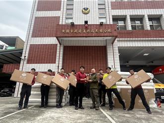 消防深夜出勤飽受睡眠困擾 廠商捐床墊盼改善