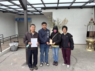 單親媽因病過世獨留2子女 議員攜手善心團體助圓滿後事