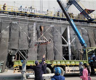 麥寮六輕外包商員工「跌落灰斗」遭活埋 送醫宣告不治