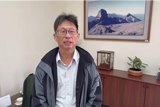 雪霸新達山屋迎來冰霰  登山民眾小心結冰路段