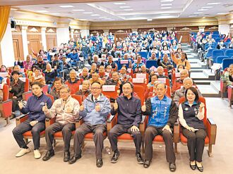 挺张善政连任 蓝营讥绿乱点将