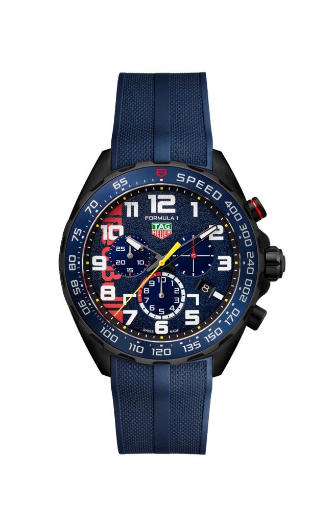 泰格豪雅TAG Heuer Formula 1 x 甲骨文紅牛車隊限量版計時腕錶，8萬7500元。（TAG Heuer提供）