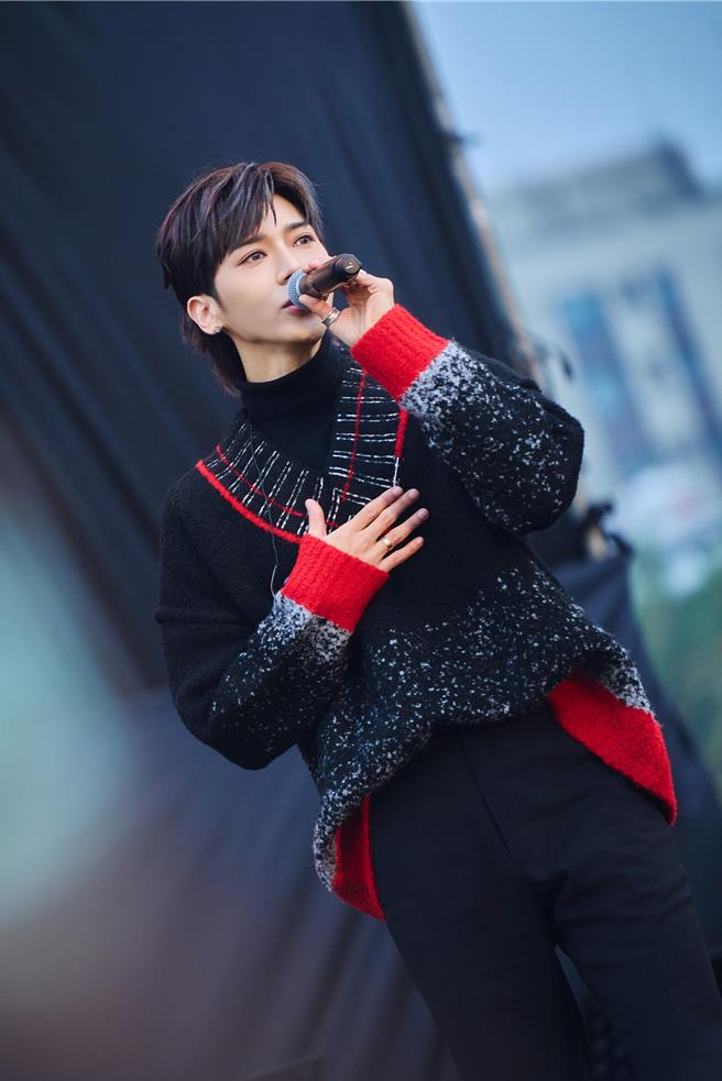 畢書盡日前在國父紀念館開唱。（索尼音樂提供）