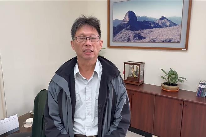 苗栗縣雪霸國家公園處副處長許嘉祥表示近期受冷氣團影響，雪霸山區已經出現霧淞現象，且黑森林步道也已經結冰。（雪霸國家公園管理處提供／呂麗甄苗栗傳真）