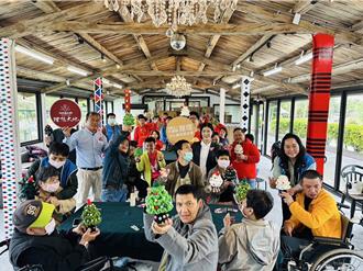 回饋社會 飯店舉辦慈善耶誕做公益