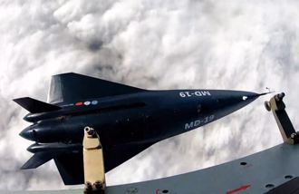 影》陸首秀臨近空間高超音速無人機試飛 投放多元化可降落傳統跑道