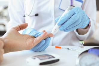 台商應酬血糖突飆正常值2.3倍 控制飲食詳記3餐甩20公斤