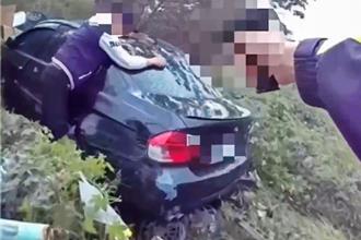 驾BMW拒检逃窜连撞4机车害5人伤  情侣檔通缉犯遭逮