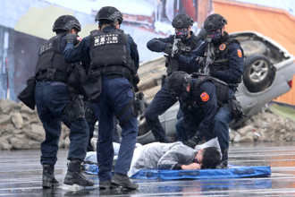 獨》維安特勤代訓！保二秘組霹靂小組PLUS   防基礎關鍵設施遭特攻