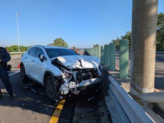 國道3南下白河段車禍 自小客車追撞緩撞車 2人受傷