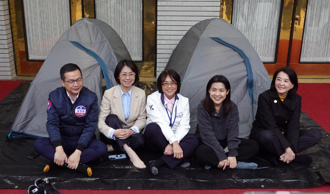 拚20日三法過關  藍委立院守夜  羅智強嗆綠營：怕冷就滾