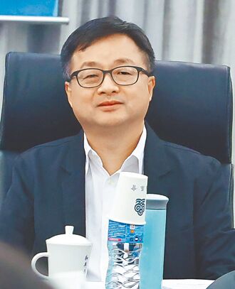 海陸兩會廢物化