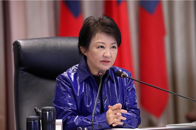 台中市惊爆知名棒球教练性侵案，至少有25名孩童受害，多位议员17日在市议会质询，市长卢秀燕下4点指示。（陈淑娥摄）