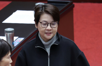 黃珊珊投錯票罰5萬！鄭麗文籲民眾黨立威：直接換掉