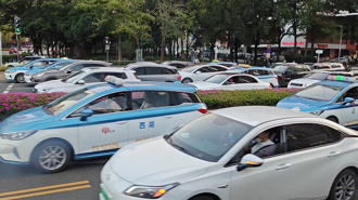 中時財知道》深圳打造「超充之城」超充站數量超越加油站實現油電反轉