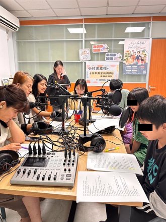 「時光小學」廣播劇登場 桃園師生獻聲描繪非典型家庭