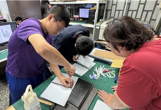 南分署身心障职训体验 一次习得3样技能