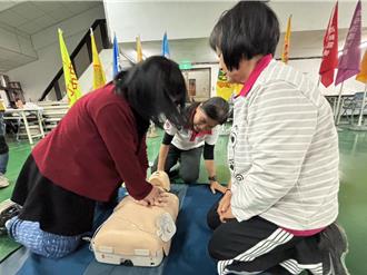 台中總工會辦急救培訓 百人響應化身救命天使