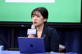 藍營犀利反擊  播歌〈囚鳥〉糗翻青鳥：得到的愛愈來愈少